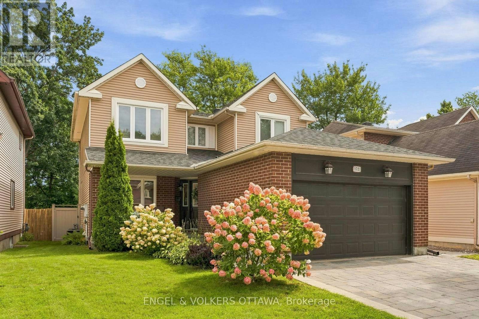 1721 Hunter's Run Drive, Ottawa, ON, K1C 6W2