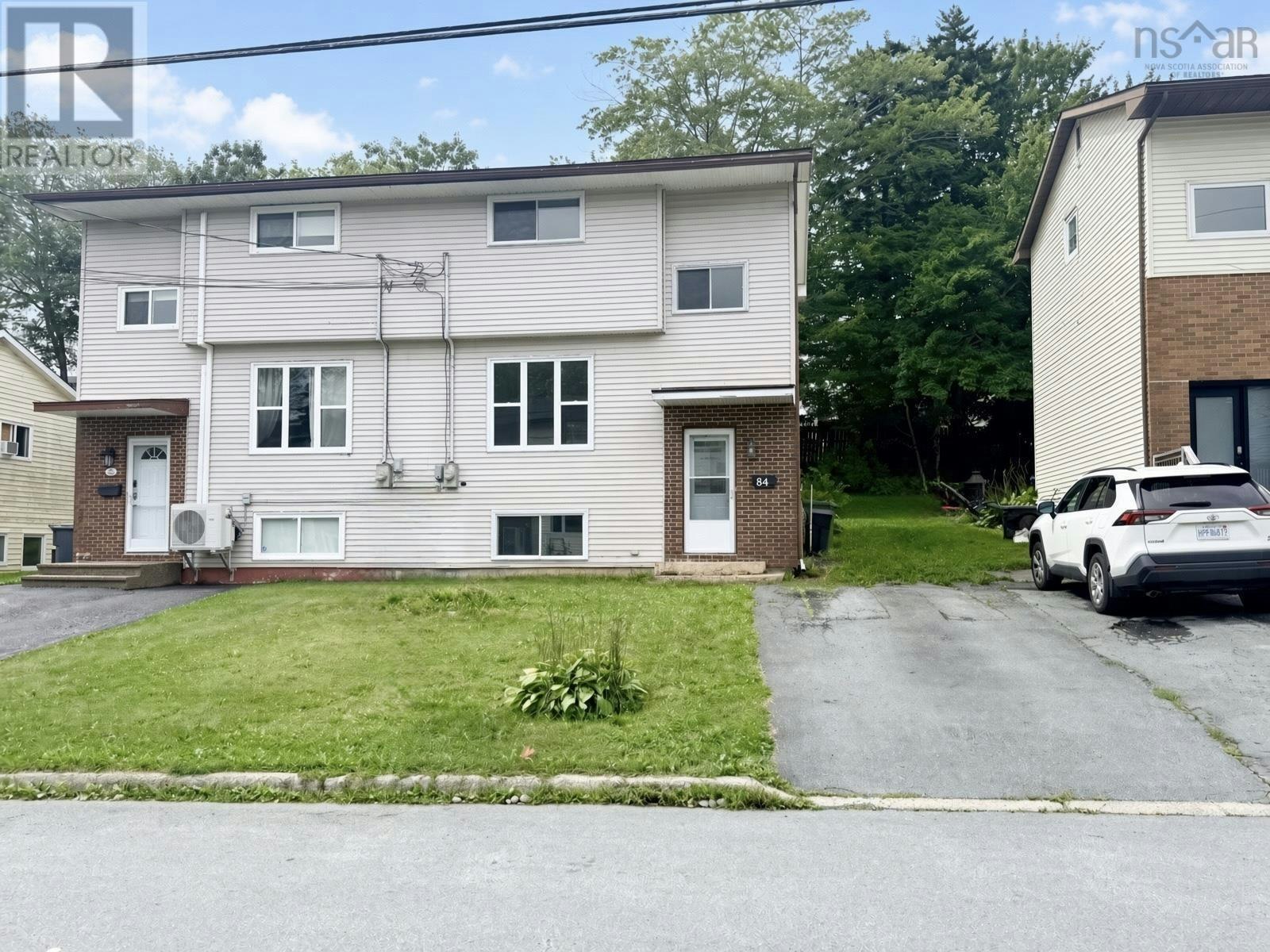 84 Pondicherry Crescent, Dartmouth, NS, B2W 5C5