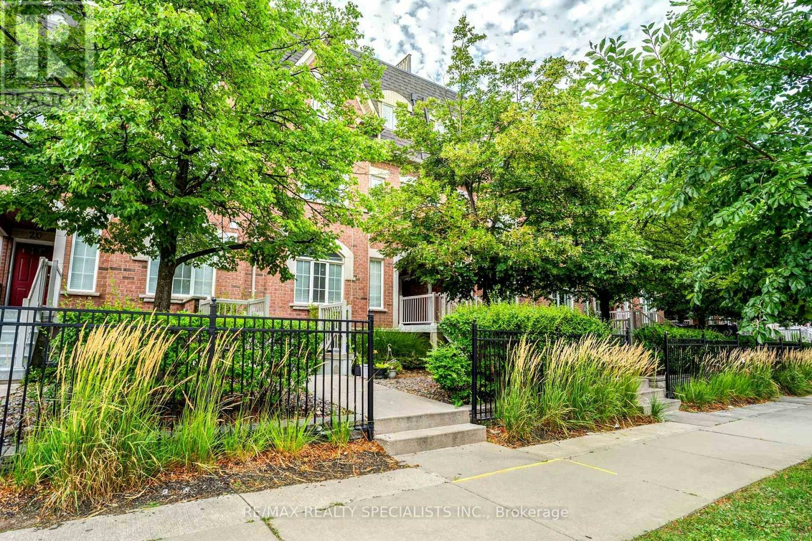 11-615 Shoreline Drive, Mississauga, ON, L5B 4K4 - 5