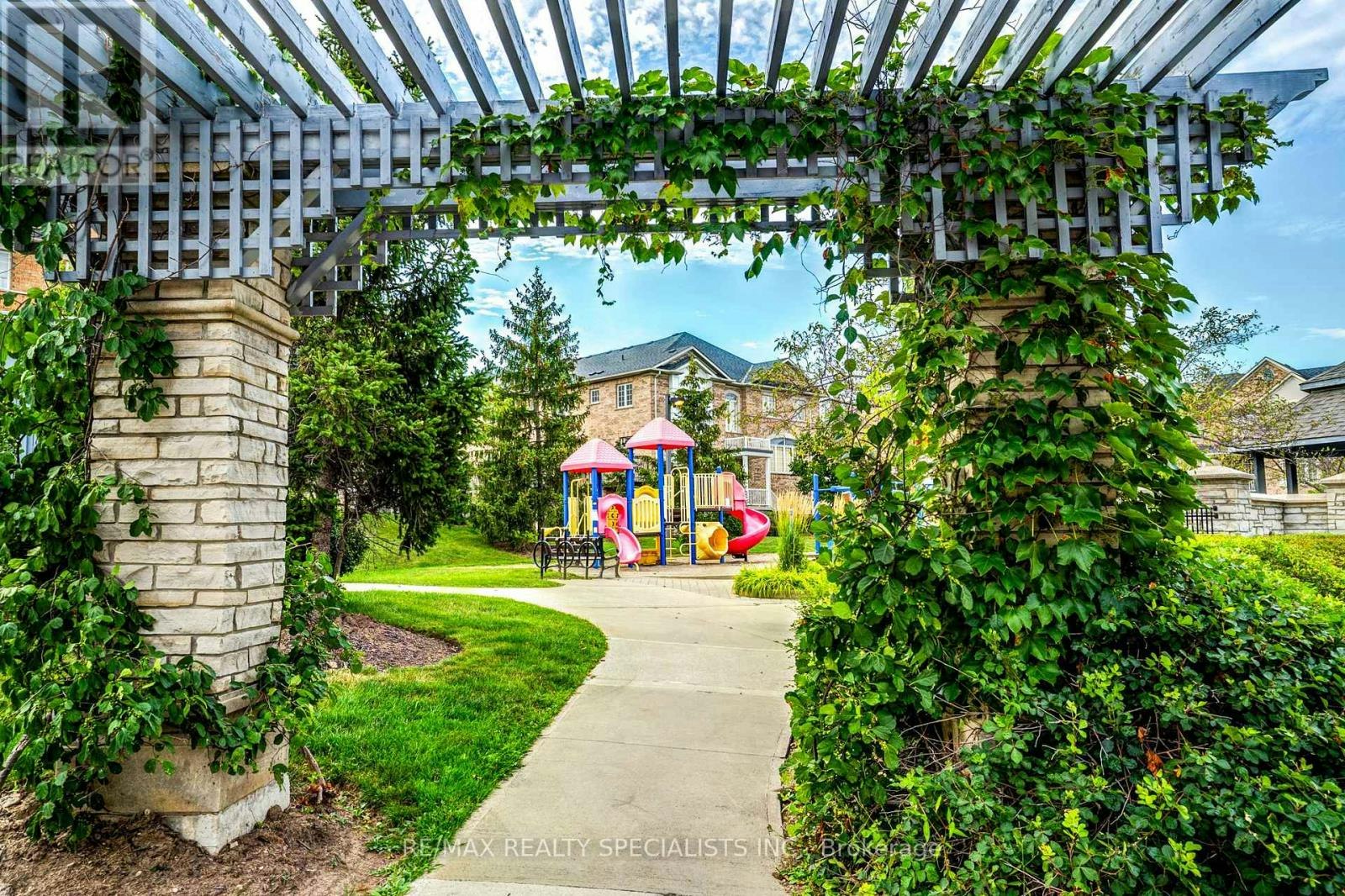 11-615 Shoreline Drive, Mississauga, ON, L5B 4K4 - 33