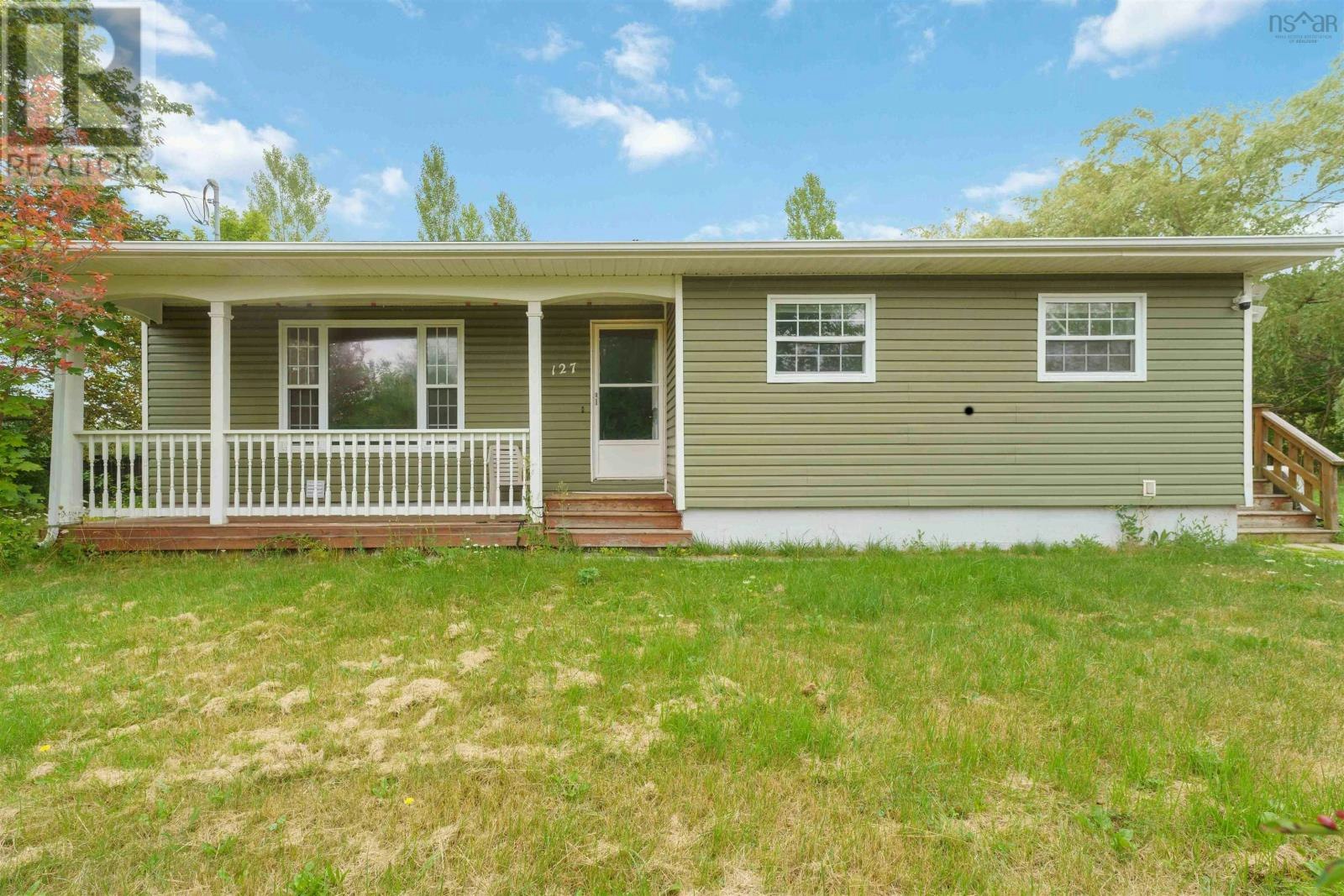 127 Highland Avenue, Wolfville, NS, B4P 1Z8