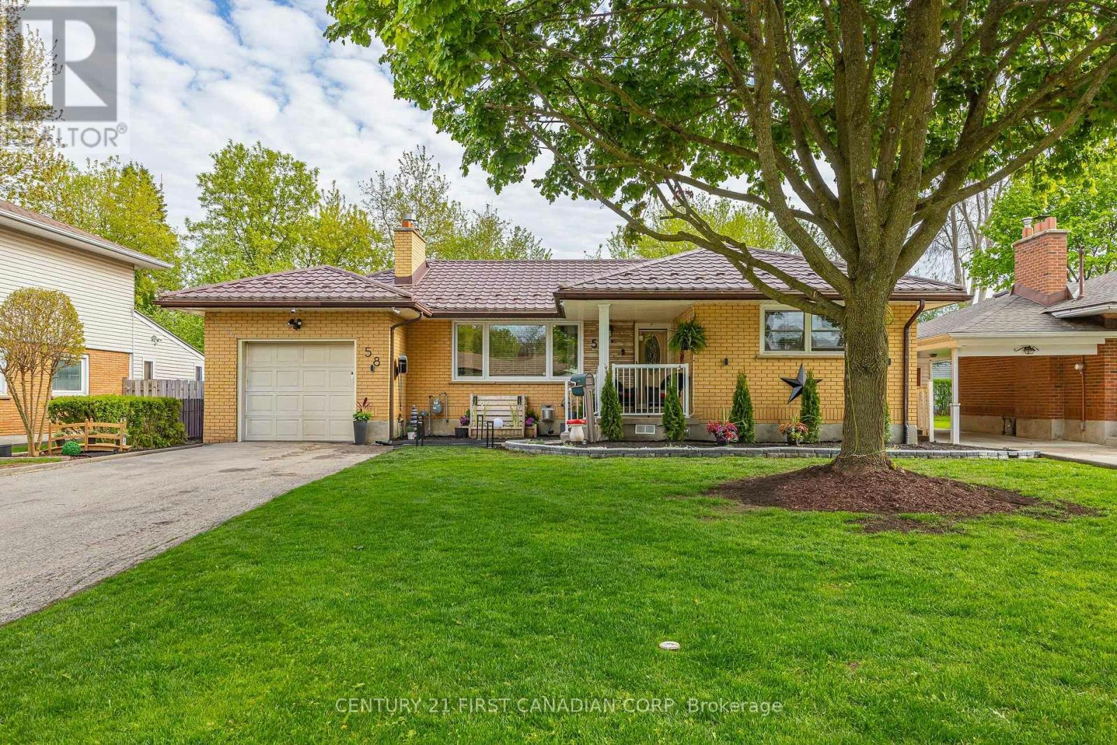 58 Centre Crescent N, London, ON, N6J 2Z6