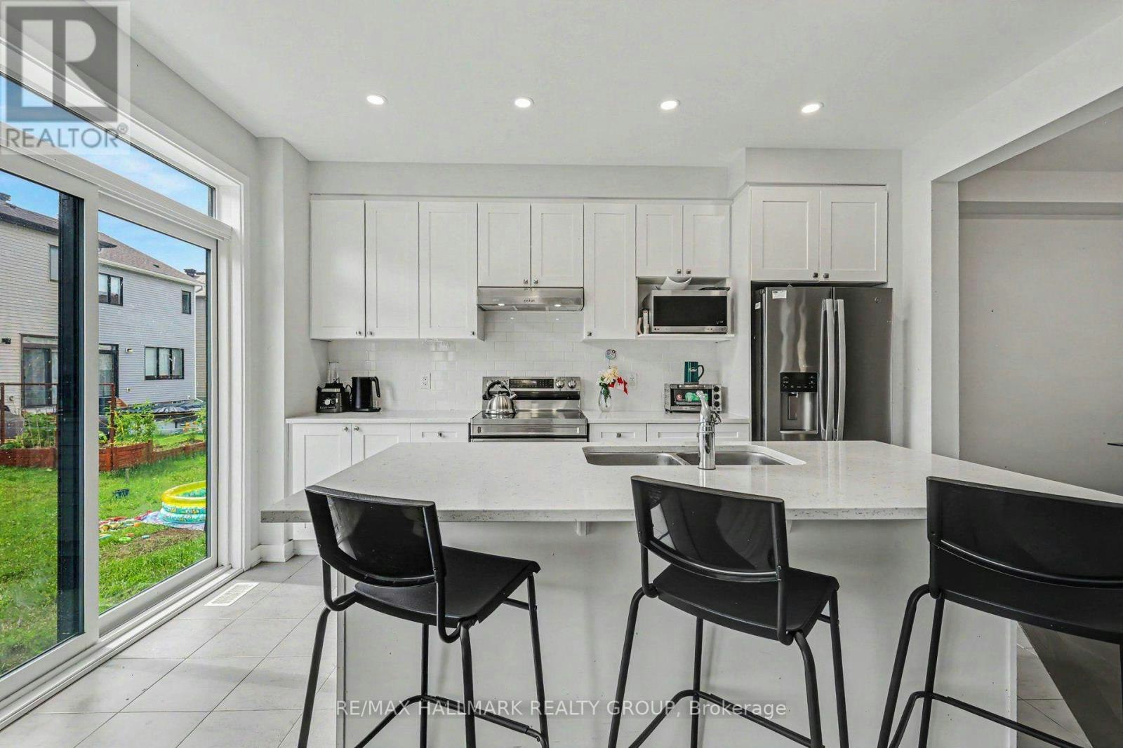 111 Yearling Circle, Ottawa, ON, K0A 2Z0 - 13