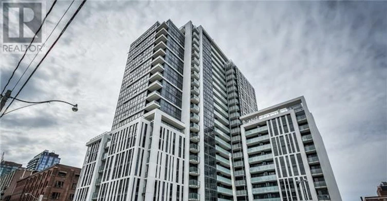 305-400 Adelaide Street E, Toronto, ON, M5A 4S3