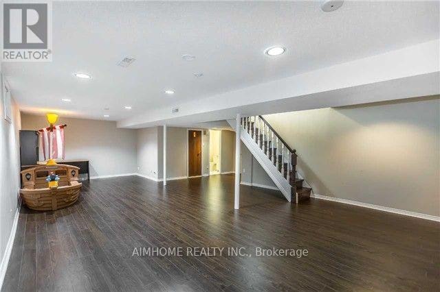 34 Hagerman Boulevard, Markham, ON, L3R 2A7 - 16
