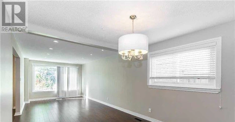 34 Hagerman Boulevard, Markham, ON, L3R 2A7 - 2