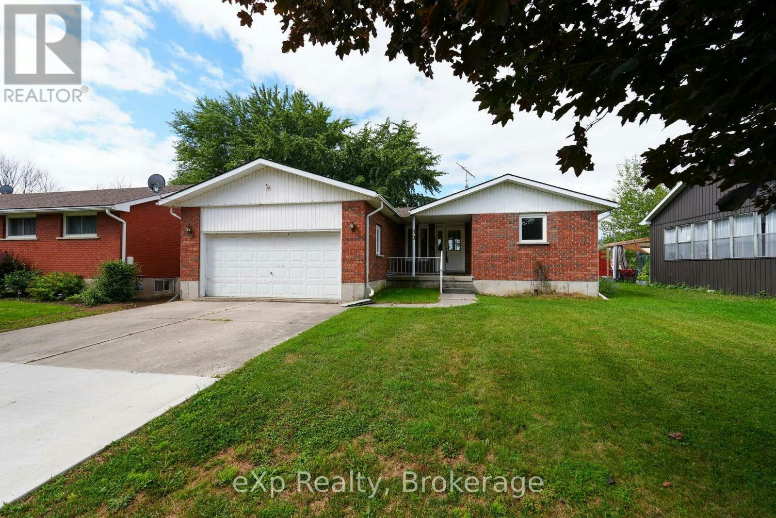 80 Francis Street, Arran-Elderslie, ON, N0H 2N0