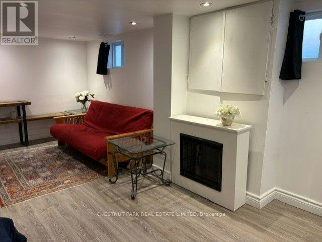 15 Denison Road E, Toronto, ON, M9N 1B6 - 4