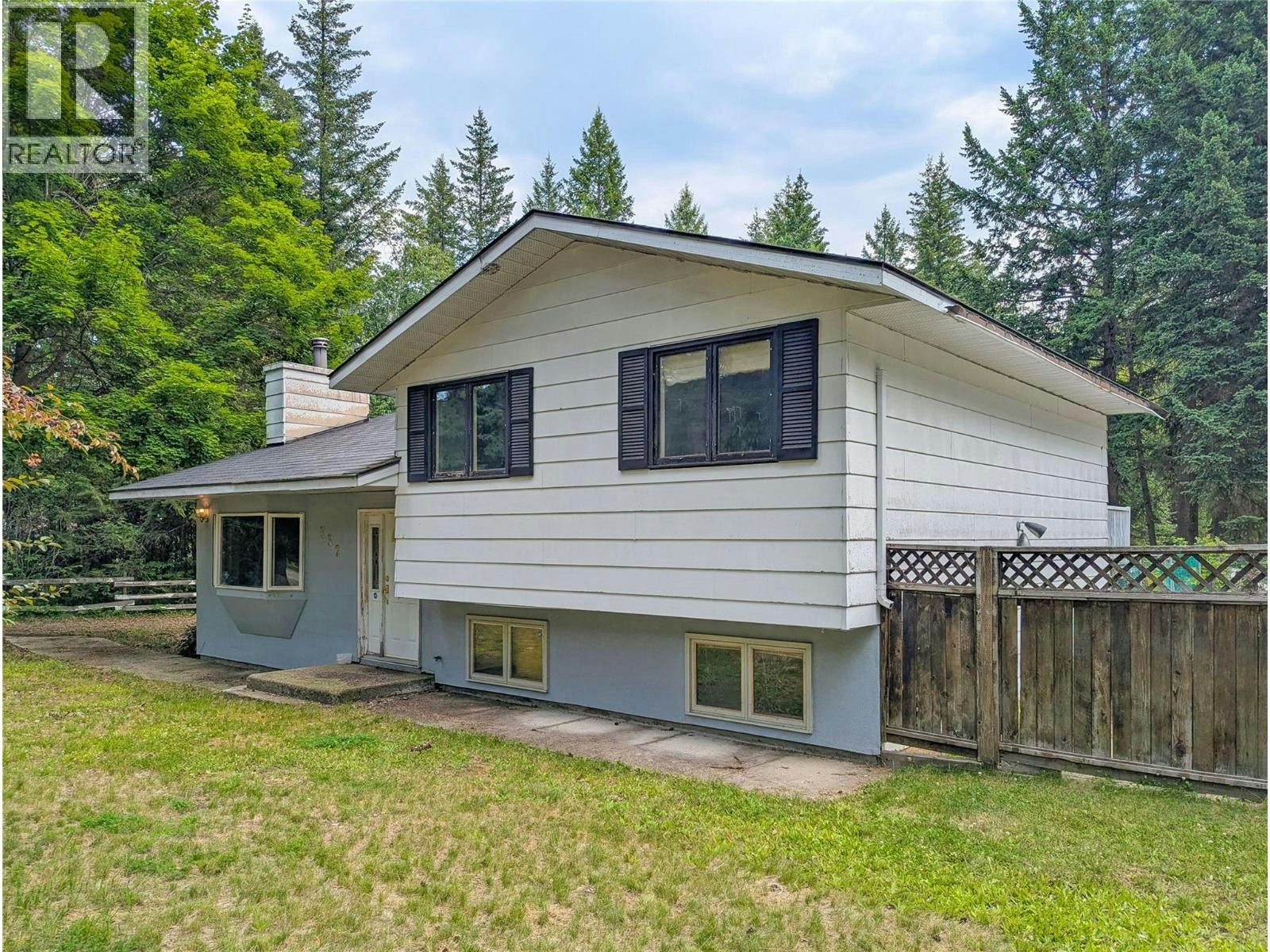 332 Schmidt Road, Clearwater, BC, V0E 1N2