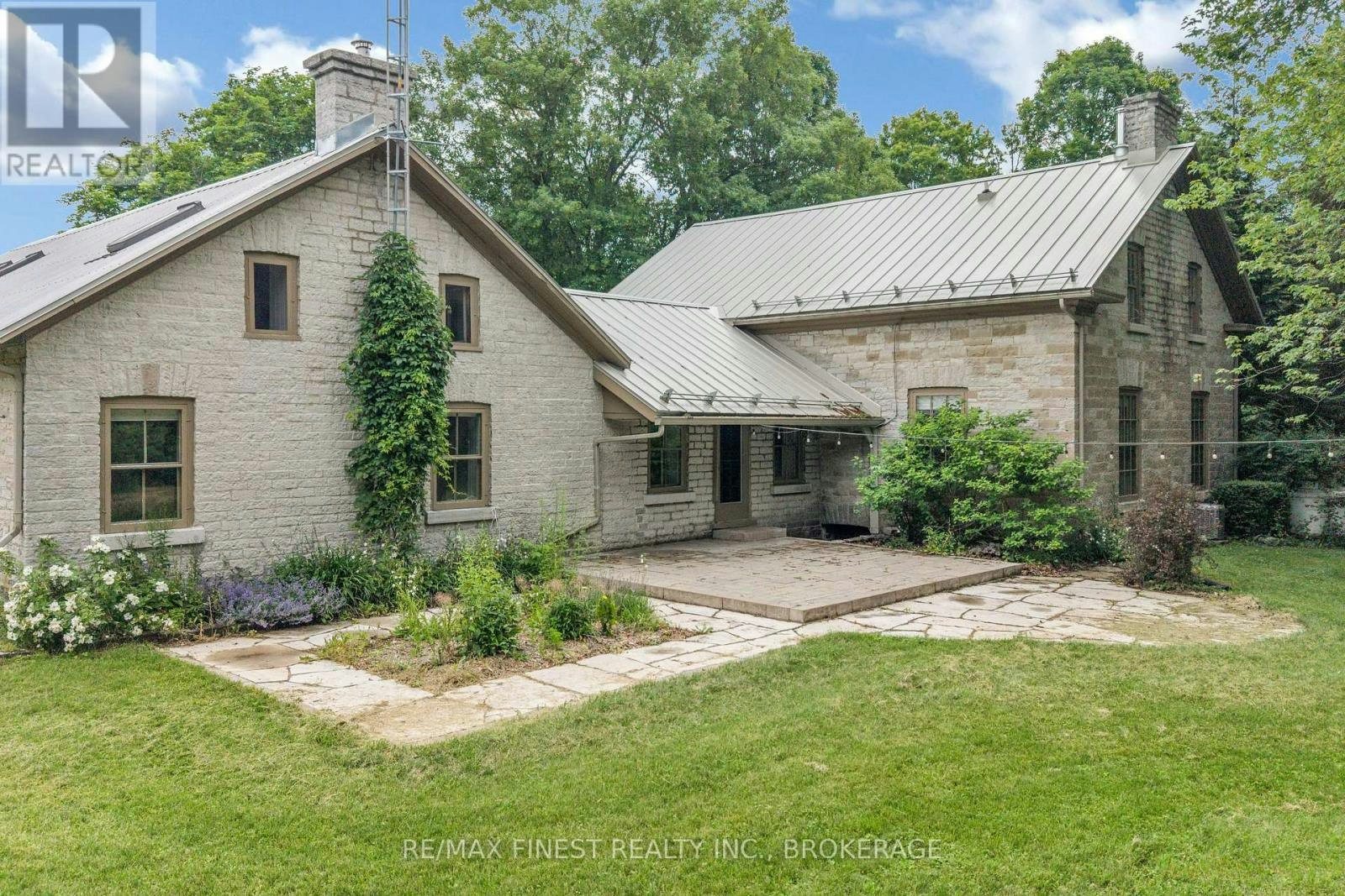 4247 Henderson Road, South Frontenac, ON, K0H 1V0 - 43