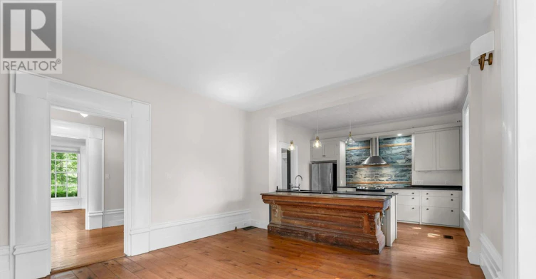 4247 Henderson Road, South Frontenac, ON, K0H 1V0 - 6