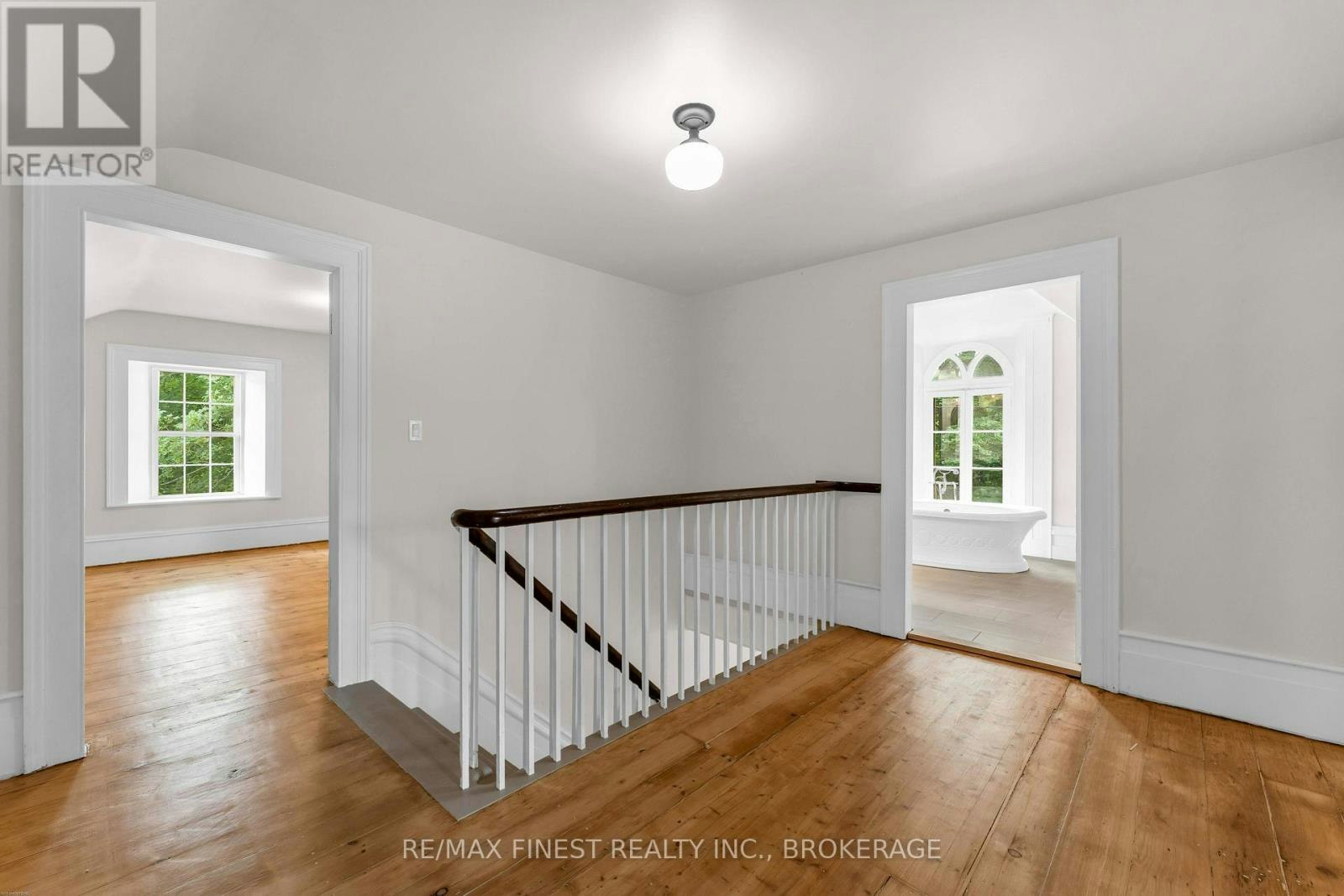 4247 Henderson Road, South Frontenac, ON, K0H 1V0 - 30