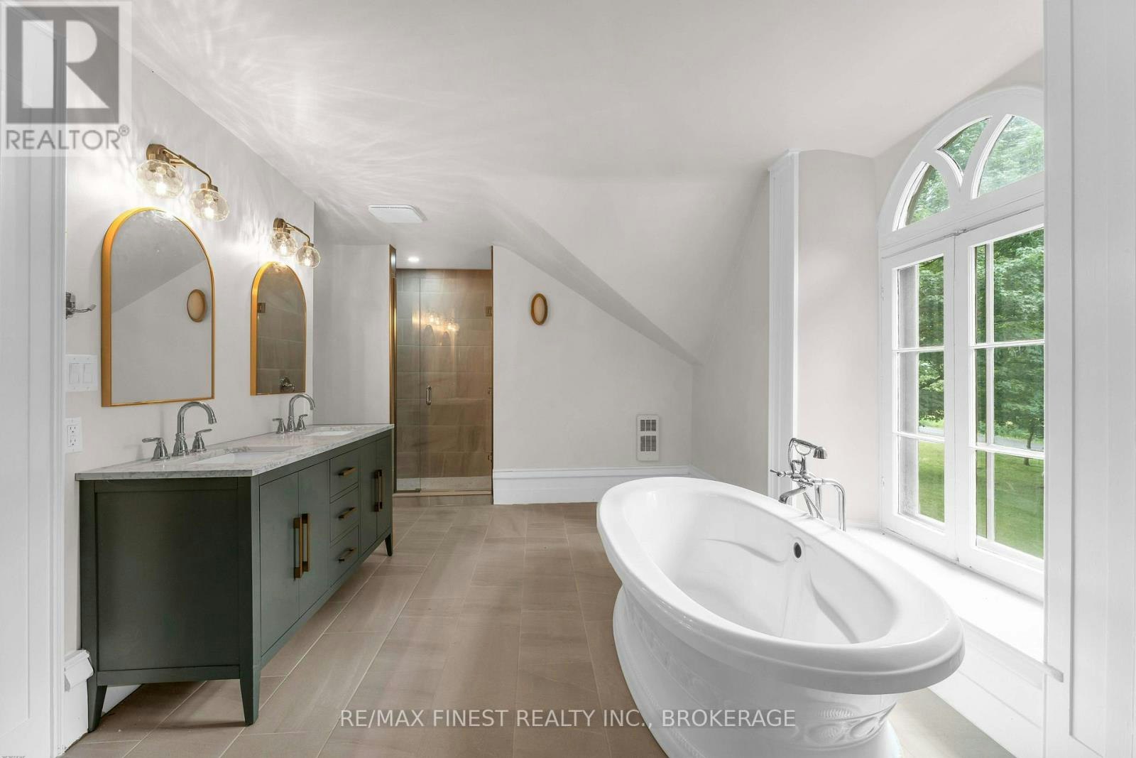 4247 Henderson Road, South Frontenac, ON, K0H 1V0 - 34