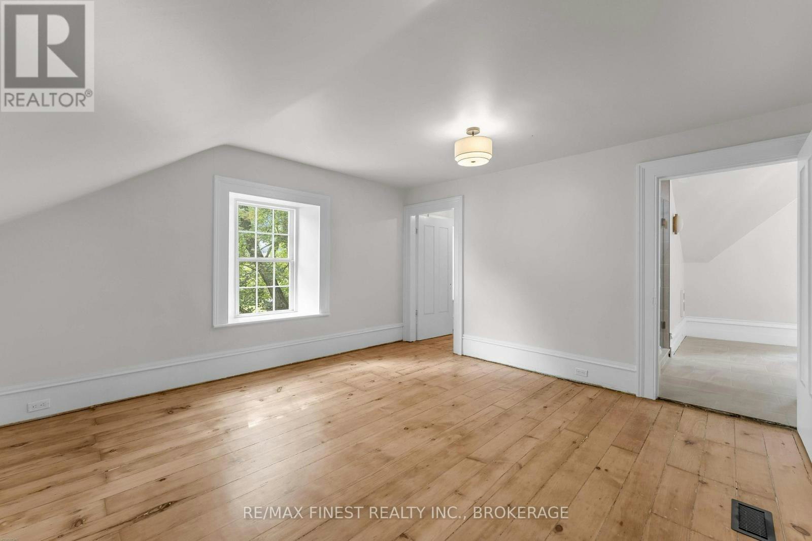 4247 Henderson Road, South Frontenac, ON, K0H 1V0 - 39