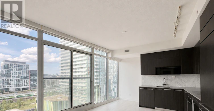 1105-80 Queens Wharf Road, Toronto, ON, M5V 0J3 - 11