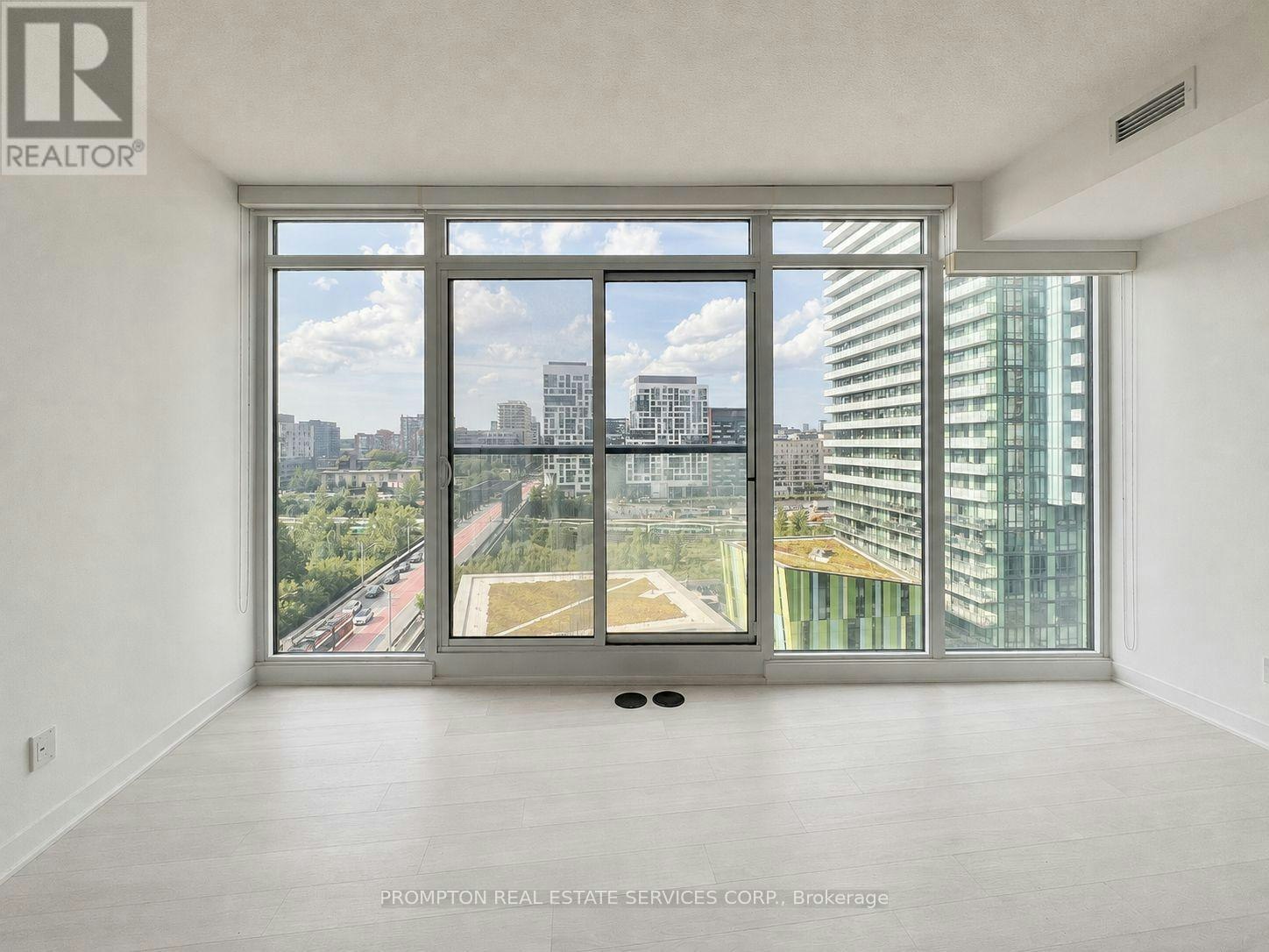 1105-80 Queens Wharf Road, Toronto, ON, M5V 0J3 - 12