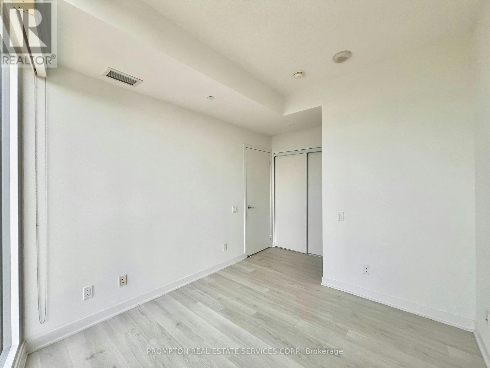1105-80 Queens Wharf Road, Toronto, ON, M5V 0J3 - 8