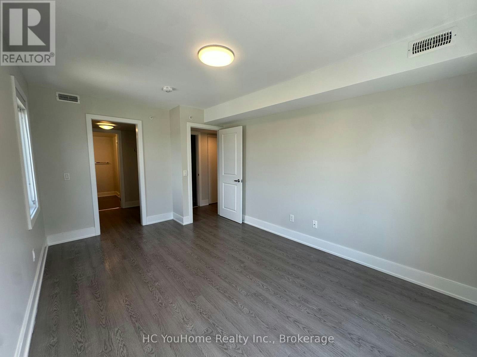 02-1265 Birchmount Road, Toronto, ON, M1P 0E9 - 11