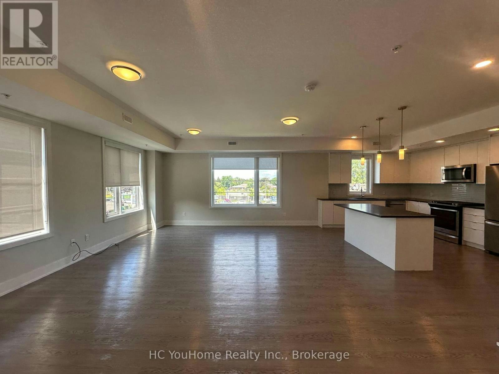 02-1265 Birchmount Road, Toronto, ON, M1P 0E9