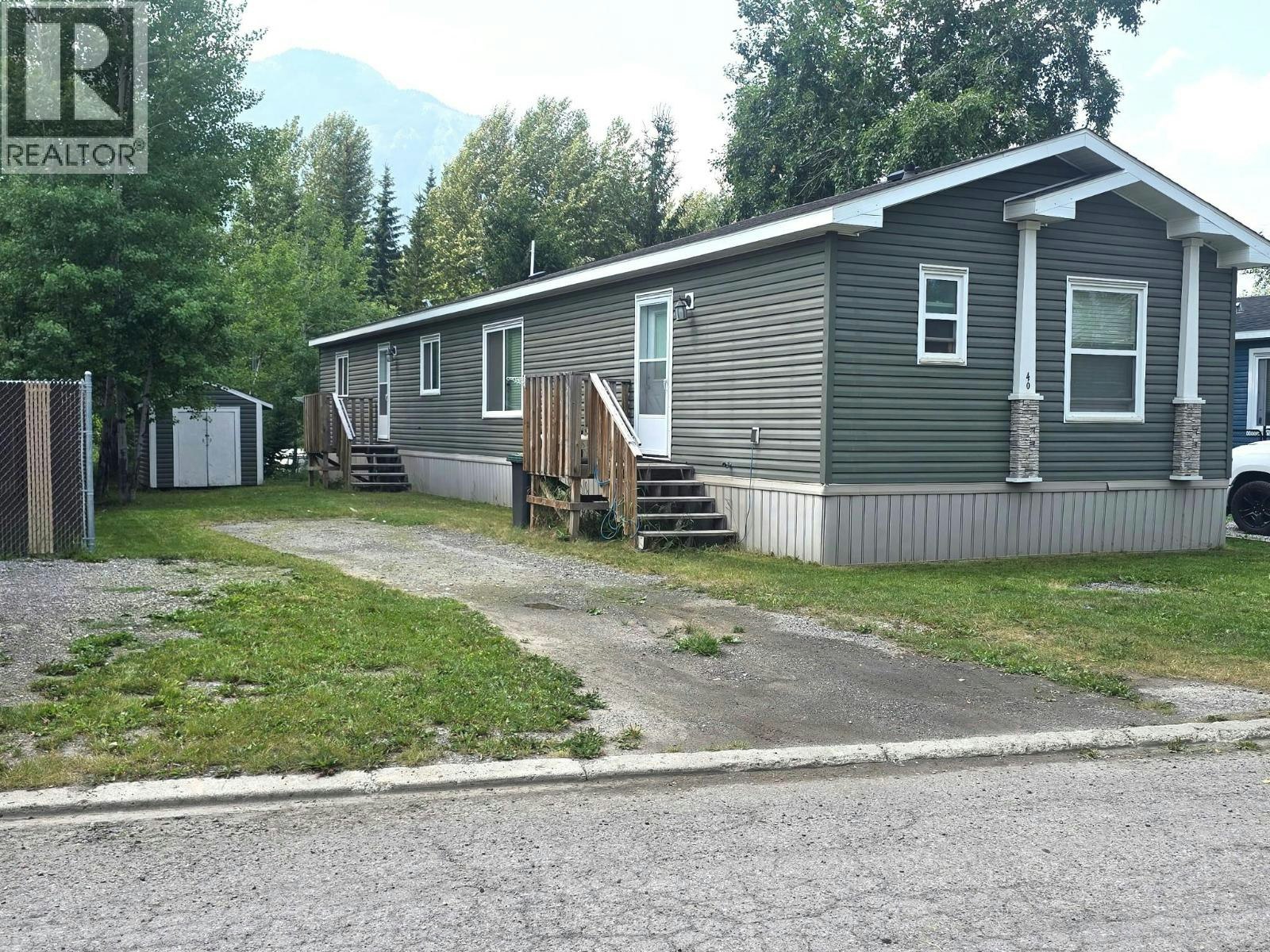 40 Wilderness Heights Way, Elkford, BC, V0B 1H0