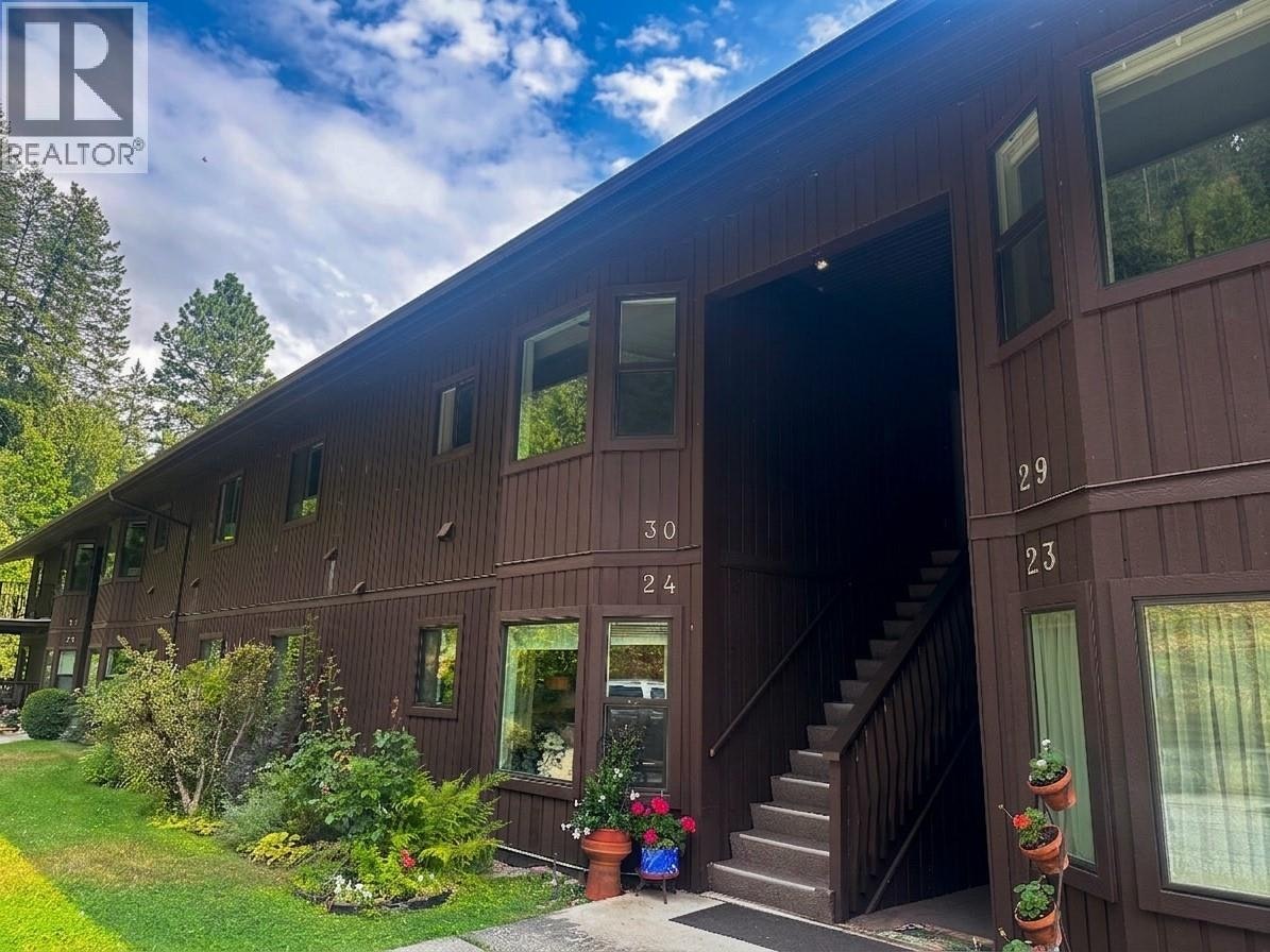 30-1691 3a Highway, Nelson, BC, V1L 6J8