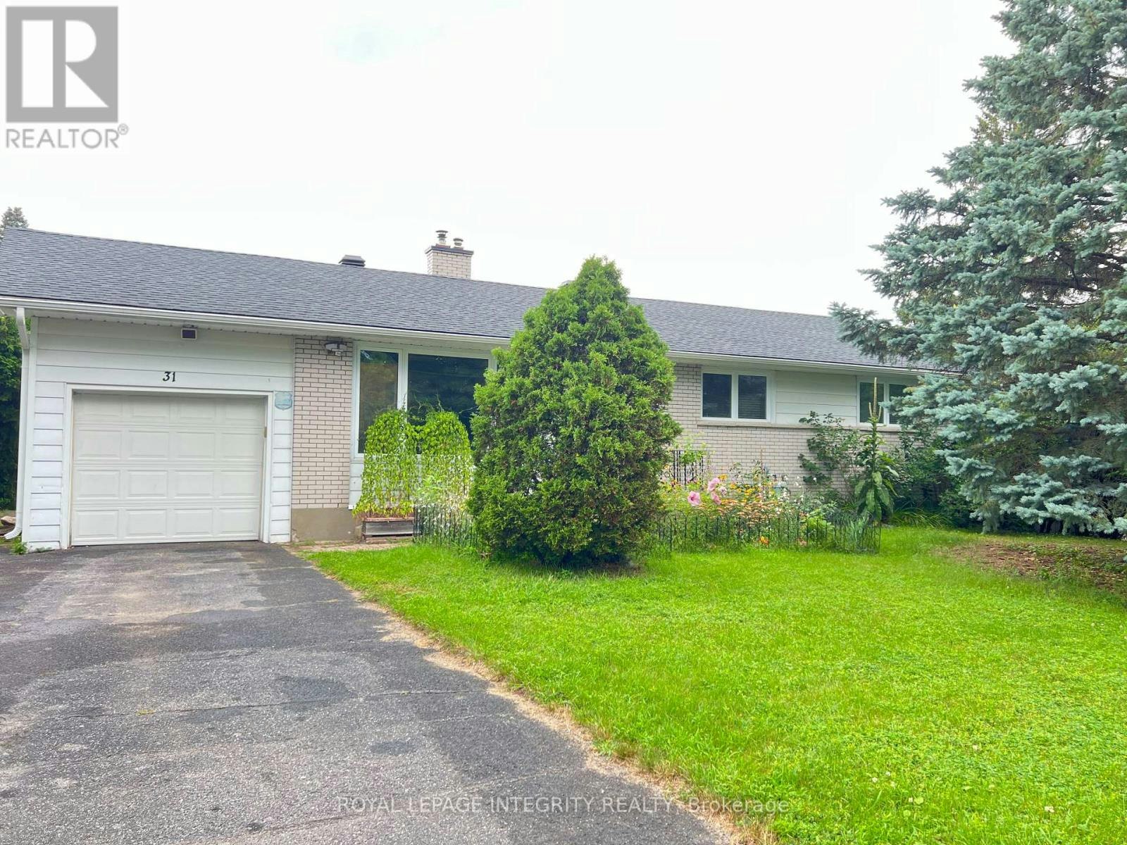 31 Gary Avenue, Ottawa, ON, K2G 3L2