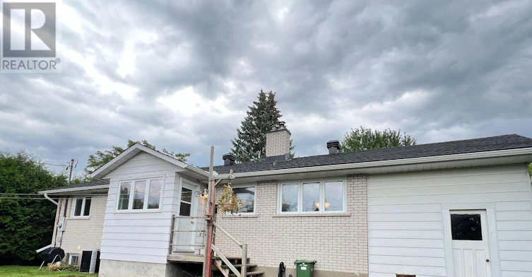31 Gary Avenue, Ottawa, ON, K2G 3L2 - 21
