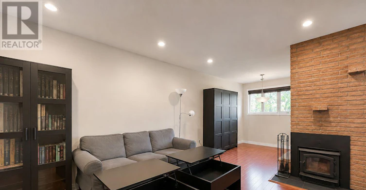 31 Gary Avenue, Ottawa, ON, K2G 3L2 - 5
