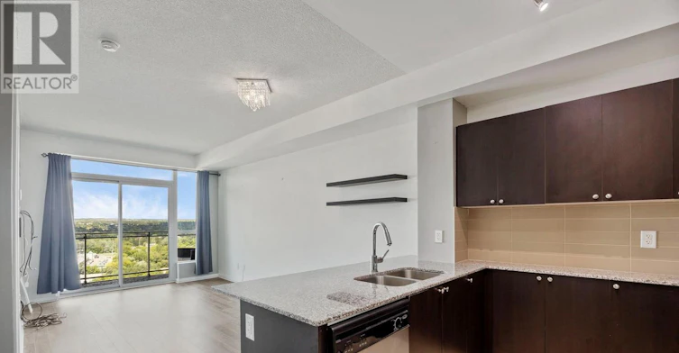 1607-1235 Bayly Street, Pickering, ON, L1W 1L7 - 6