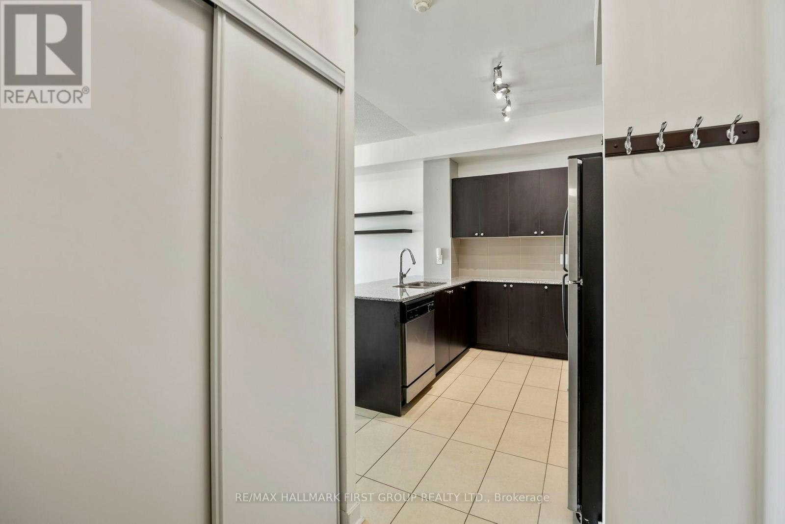 1607-1235 Bayly Street, Pickering, ON, L1W 1L7 - 5