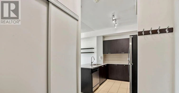 1607-1235 Bayly Street, Pickering, ON, L1W 1L7 - 5