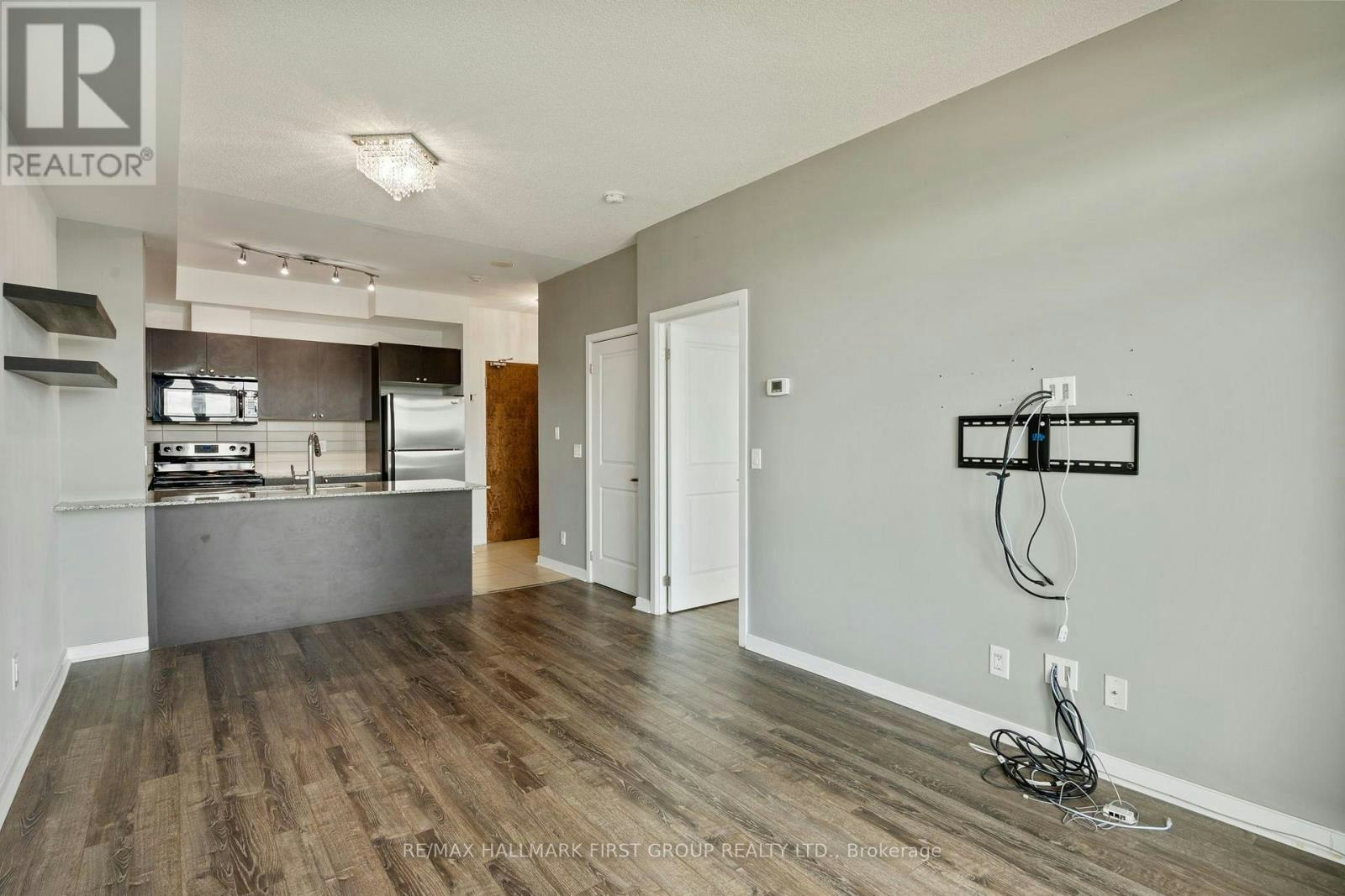 1607-1235 Bayly Street, Pickering, ON, L1W 1L7 - 14