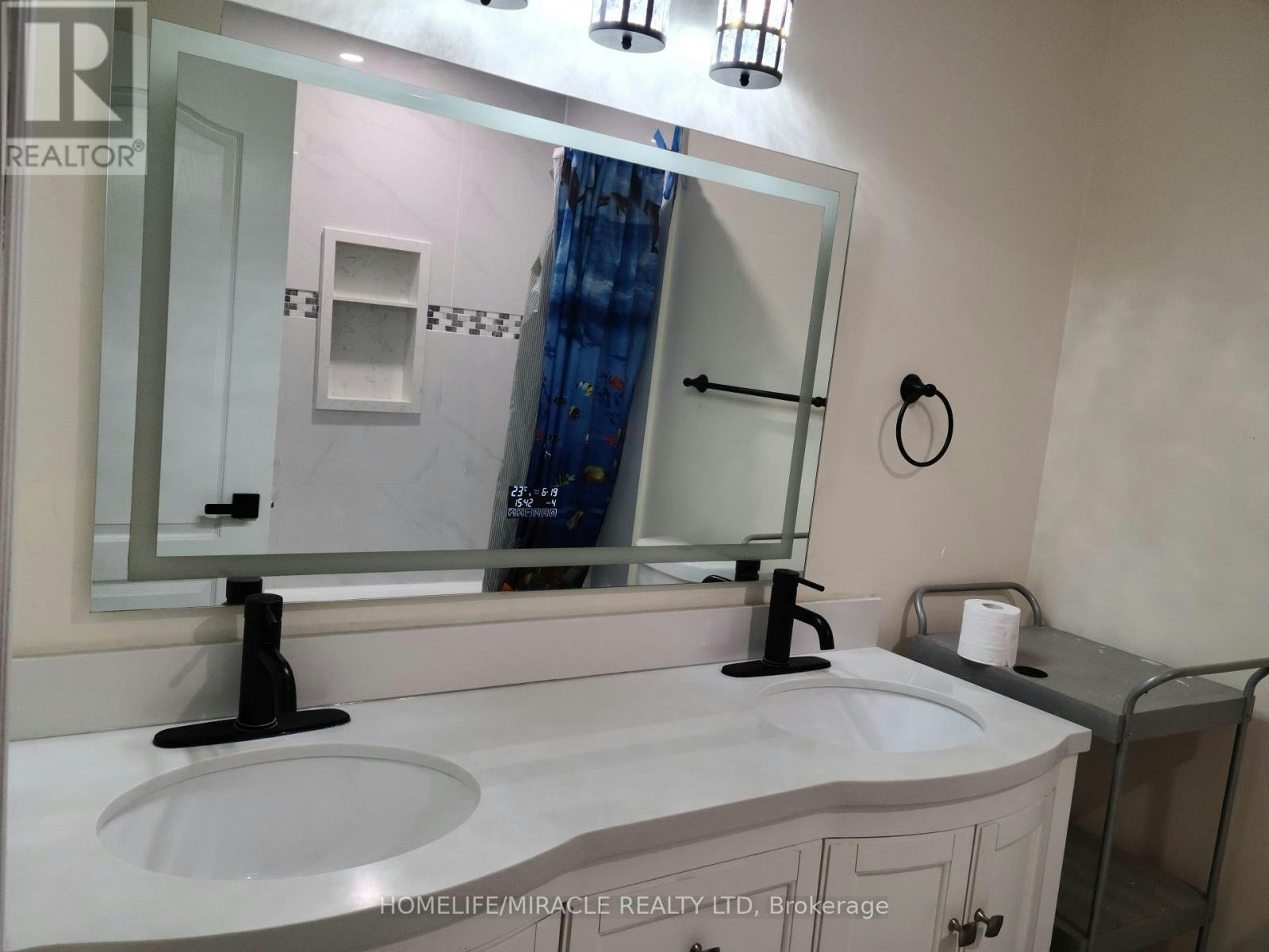7 Thunderbird Trail, Brampton, ON, L6R 2T4 - 11