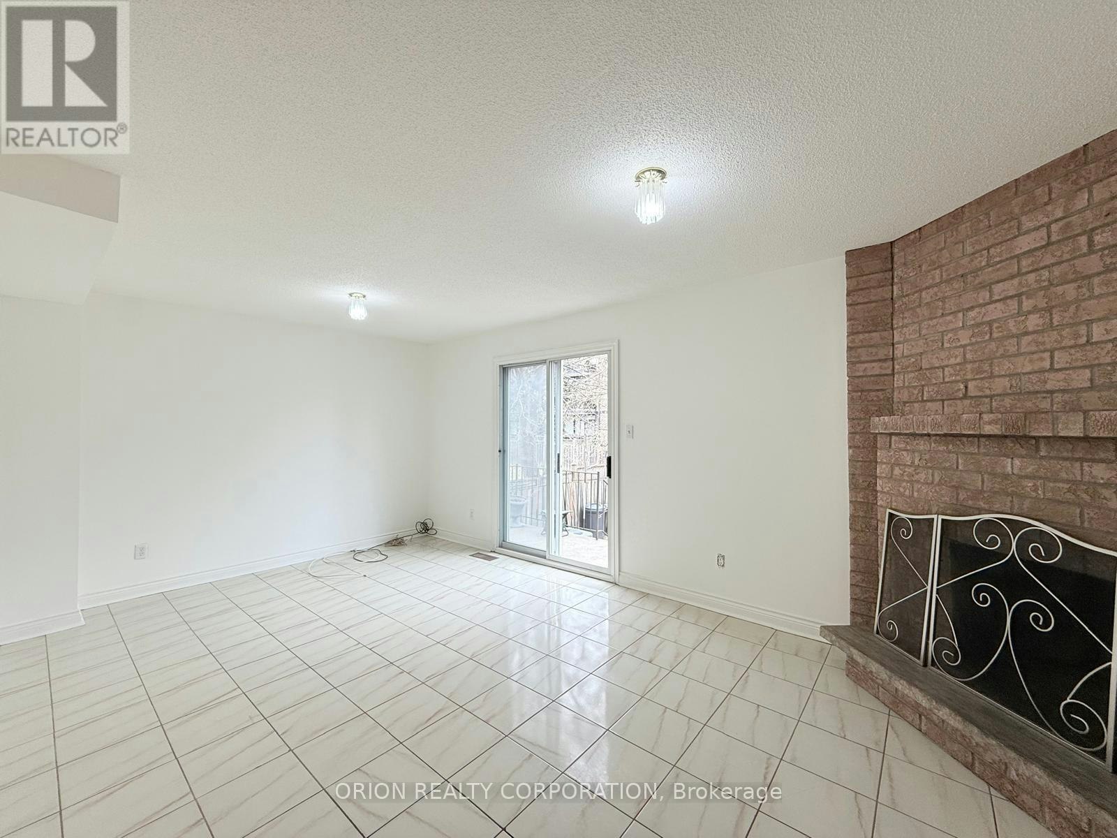 UPPER-274 Viewmount Avenue, Toronto, ON, M6B 1V2 - 15