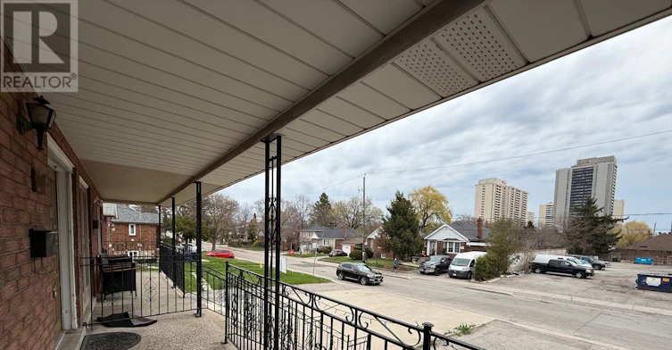 UPPER-274 Viewmount Avenue, Toronto, ON, M6B 1V2 - 5