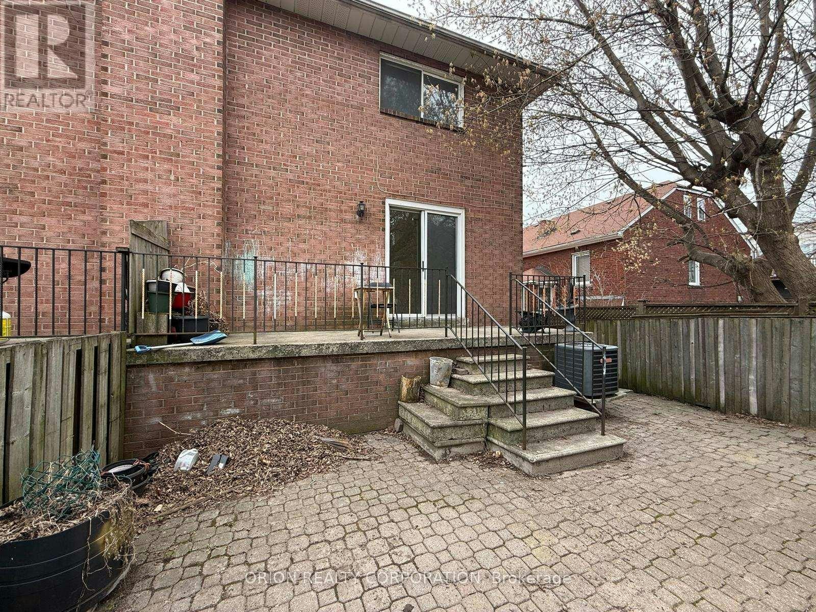 UPPER-274 Viewmount Avenue, Toronto, ON, M6B 1V2 - 37