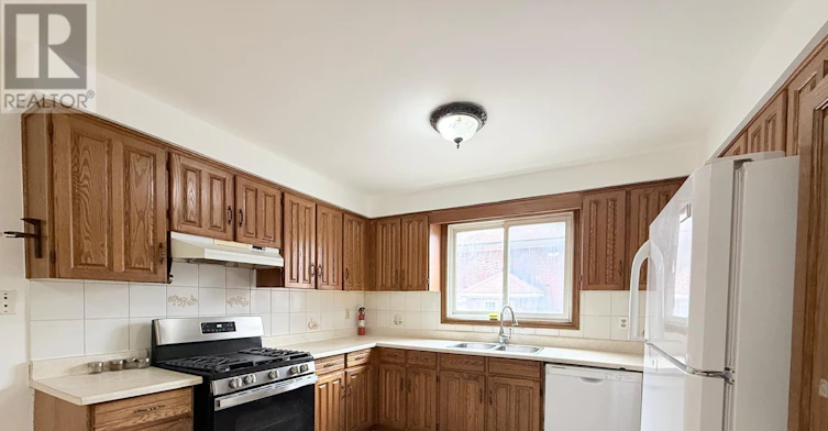 UPPER-274 Viewmount Avenue, Toronto, ON, M6B 1V2 - 14