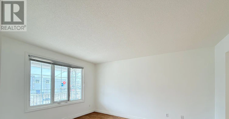 UPPER-274 Viewmount Avenue, Toronto, ON, M6B 1V2 - 8