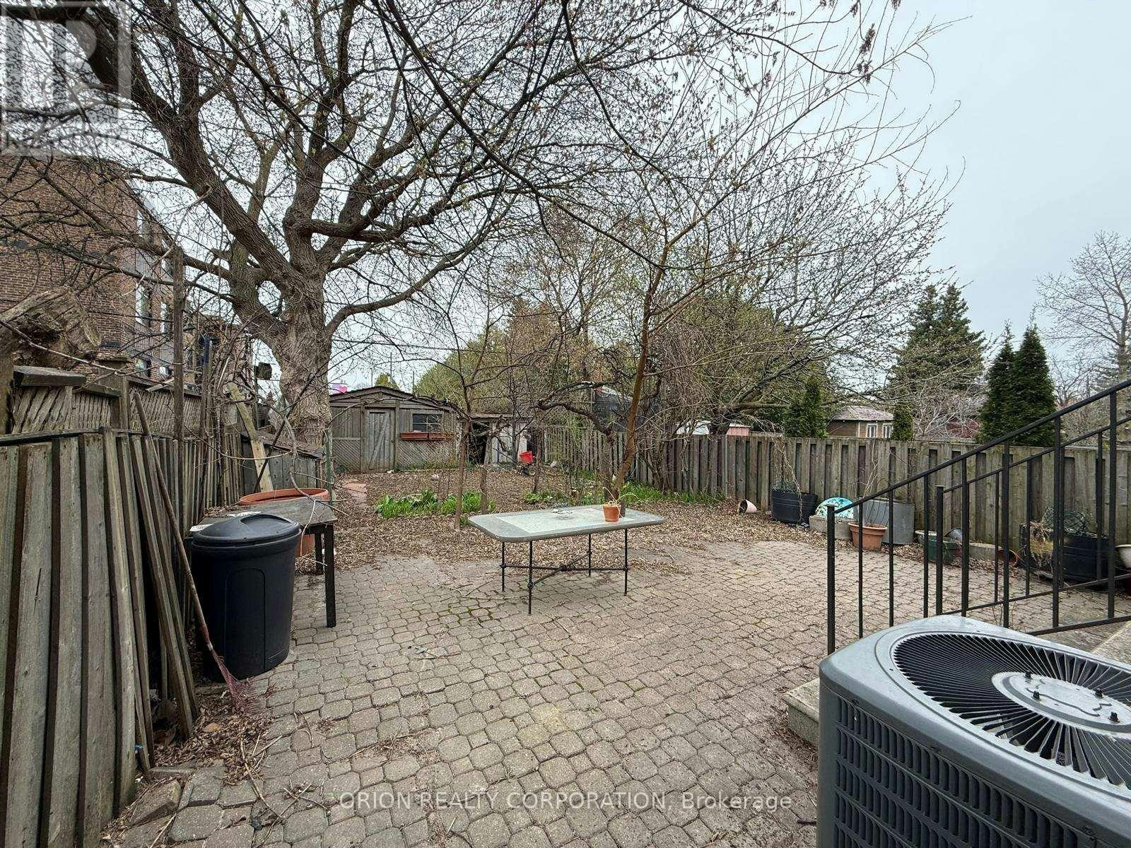 UPPER-274 Viewmount Avenue, Toronto, ON, M6B 1V2 - 35