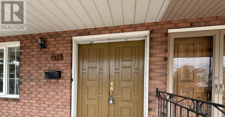 UPPER-274 Viewmount Avenue, Toronto, ON, M6B 1V2 - 2