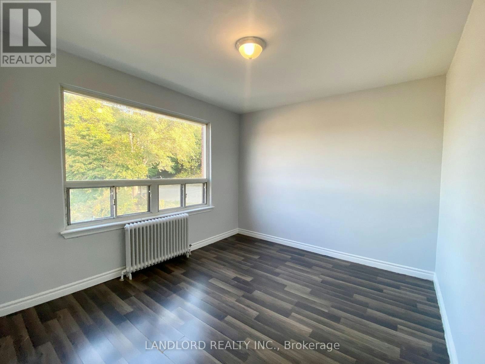 4-127 Scarlett Road, Toronto, ON, M6N 4K6 - 10