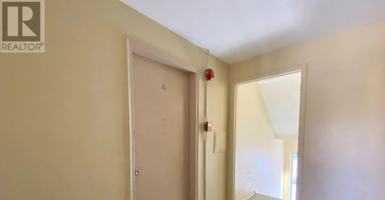 4-127 Scarlett Road, Toronto, ON, M6N 4K6 - 17