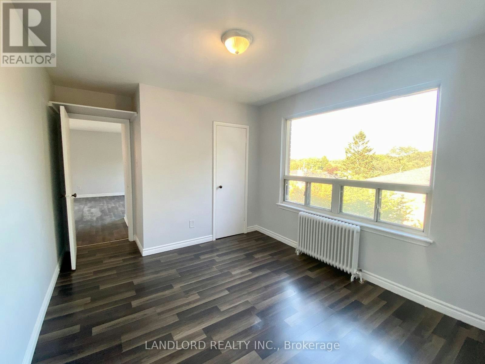 4-127 Scarlett Road, Toronto, ON, M6N 4K6 - 12