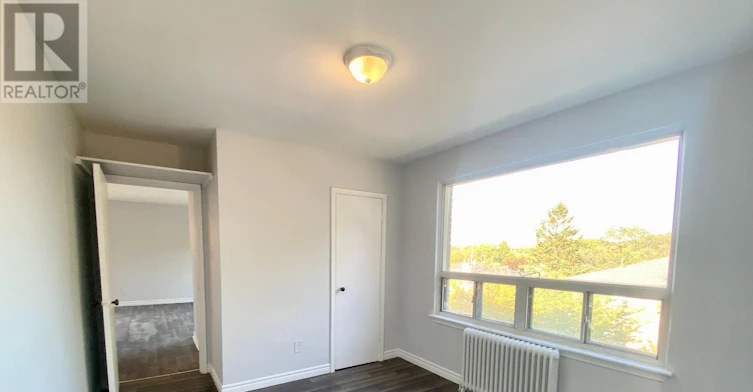 4-127 Scarlett Road, Toronto, ON, M6N 4K6 - 12