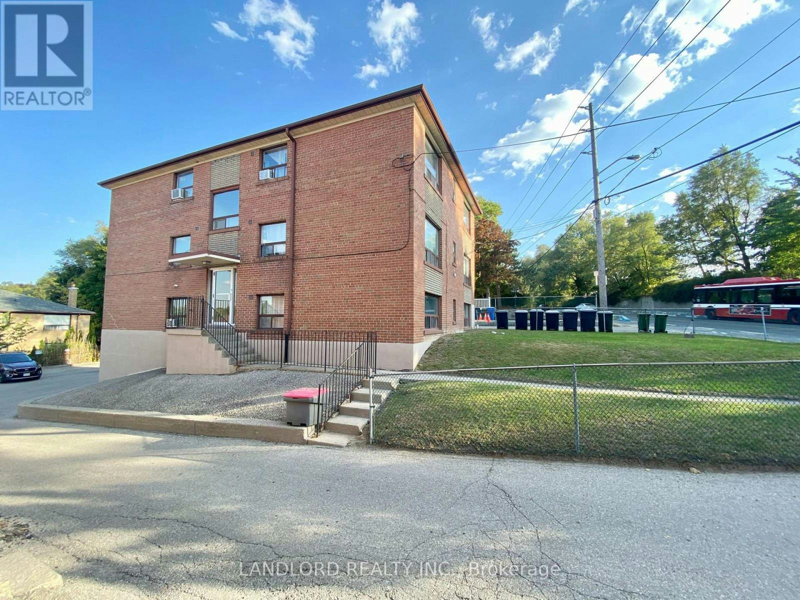 4-127 Scarlett Road, Toronto, ON, M6N 4K6 - 19