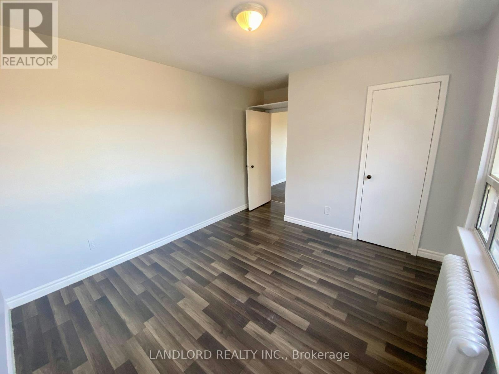4-127 Scarlett Road, Toronto, ON, M6N 4K6 - 11
