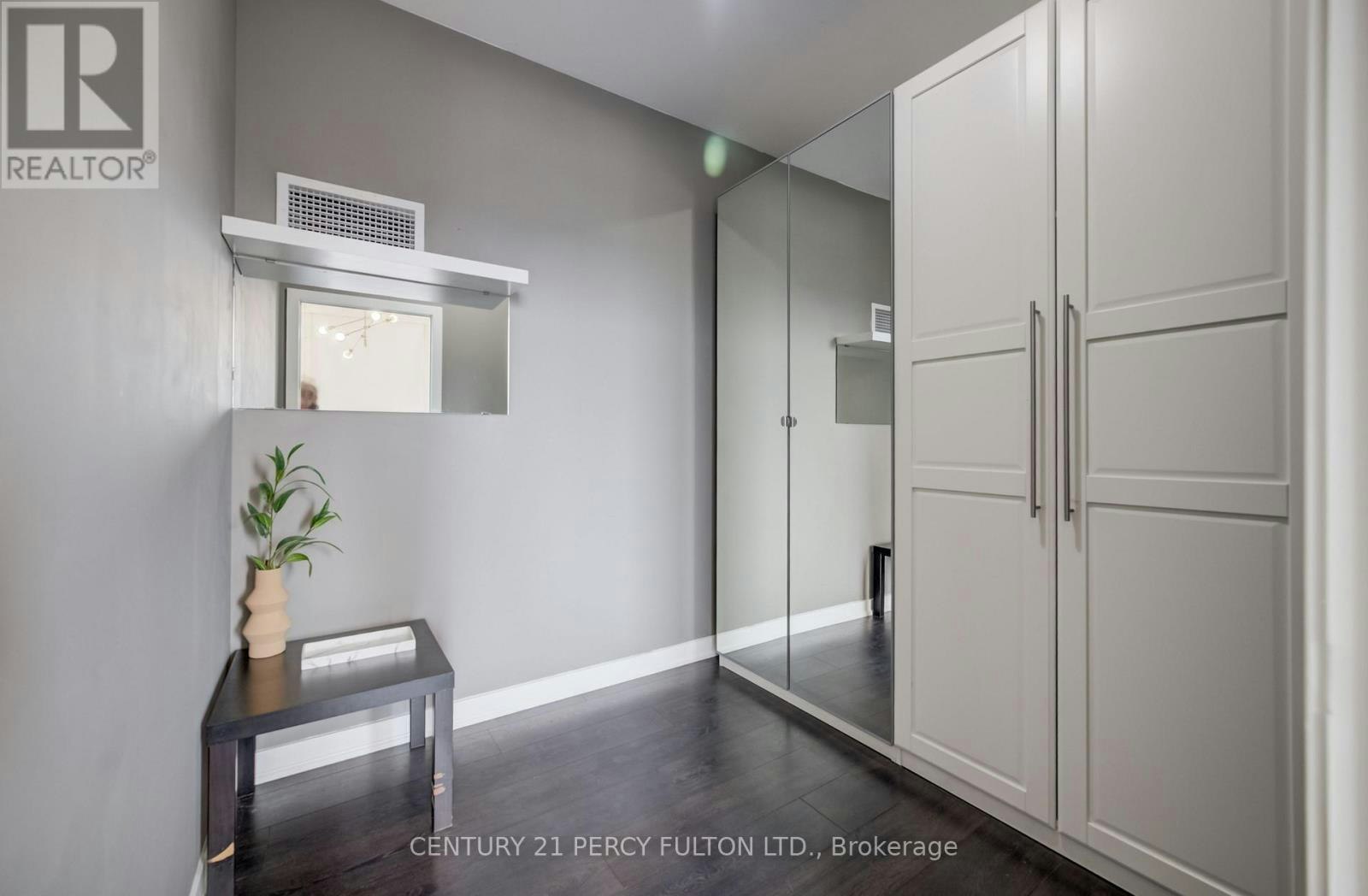 1703-85 Duke Street W, Kitchener, ON, N2H 4Y7 - 13