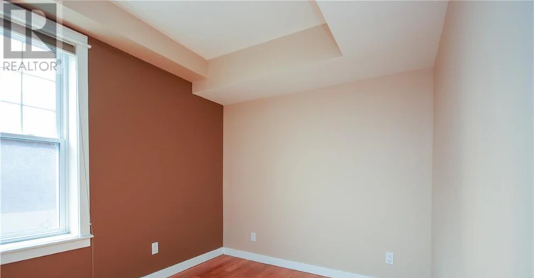 2-736 Cooper Street W, Ottawa, ON, K1R 5J6 - 7
