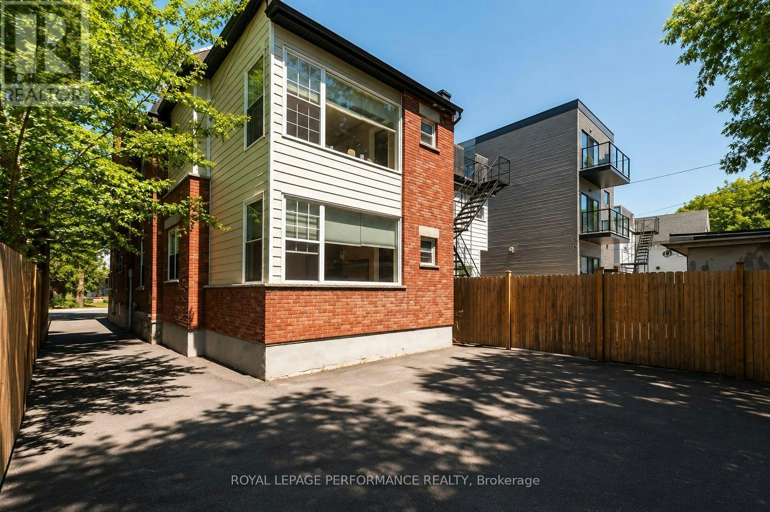 2-736 Cooper Street W, Ottawa, ON, K1R 5J6 - 19