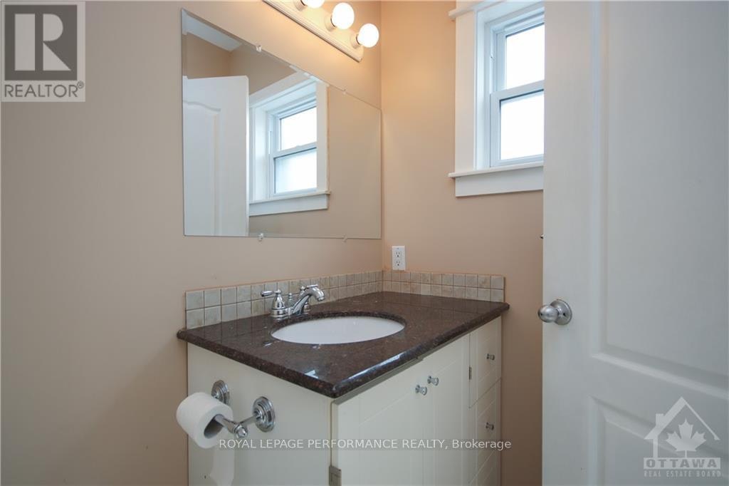 2-736 Cooper Street W, Ottawa, ON, K1R 5J6 - 15